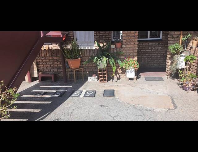 3 BEDROOM PROPERTY TO RENT IN GREENHILLS